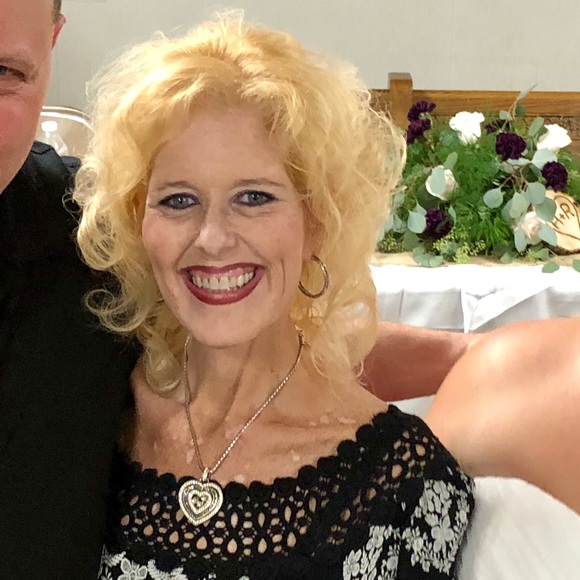 About Me! - Picture 4 of 16